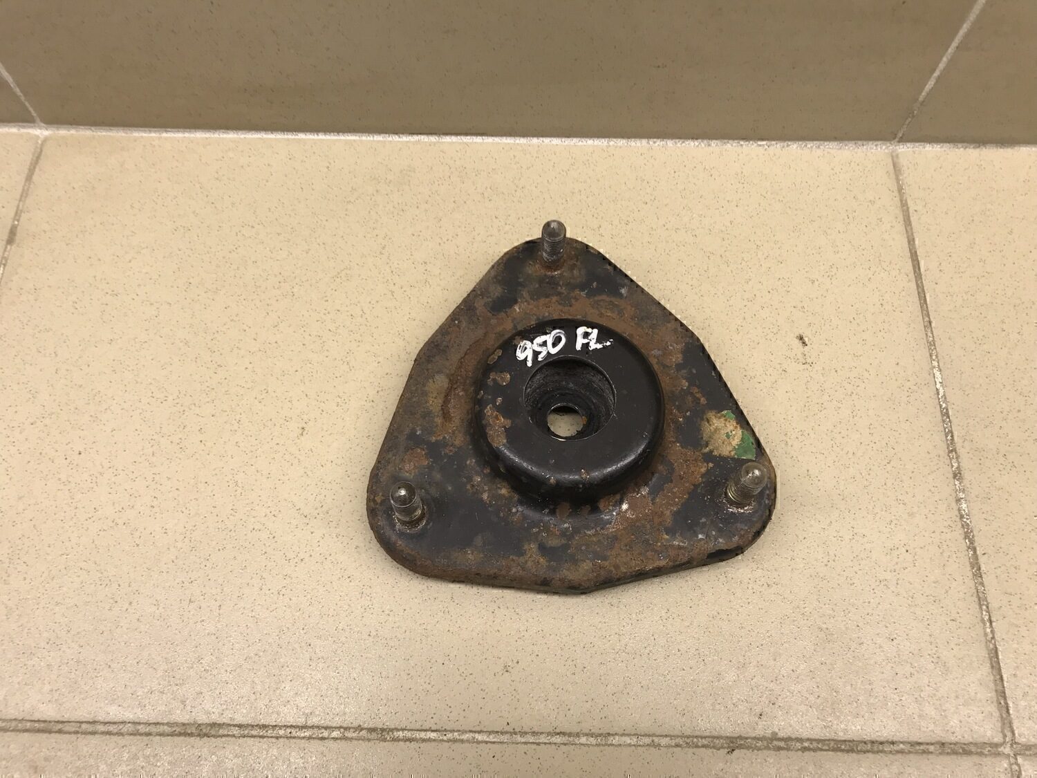 Опора переднего амортизатора Chery Bonus (A13) 2011-2014