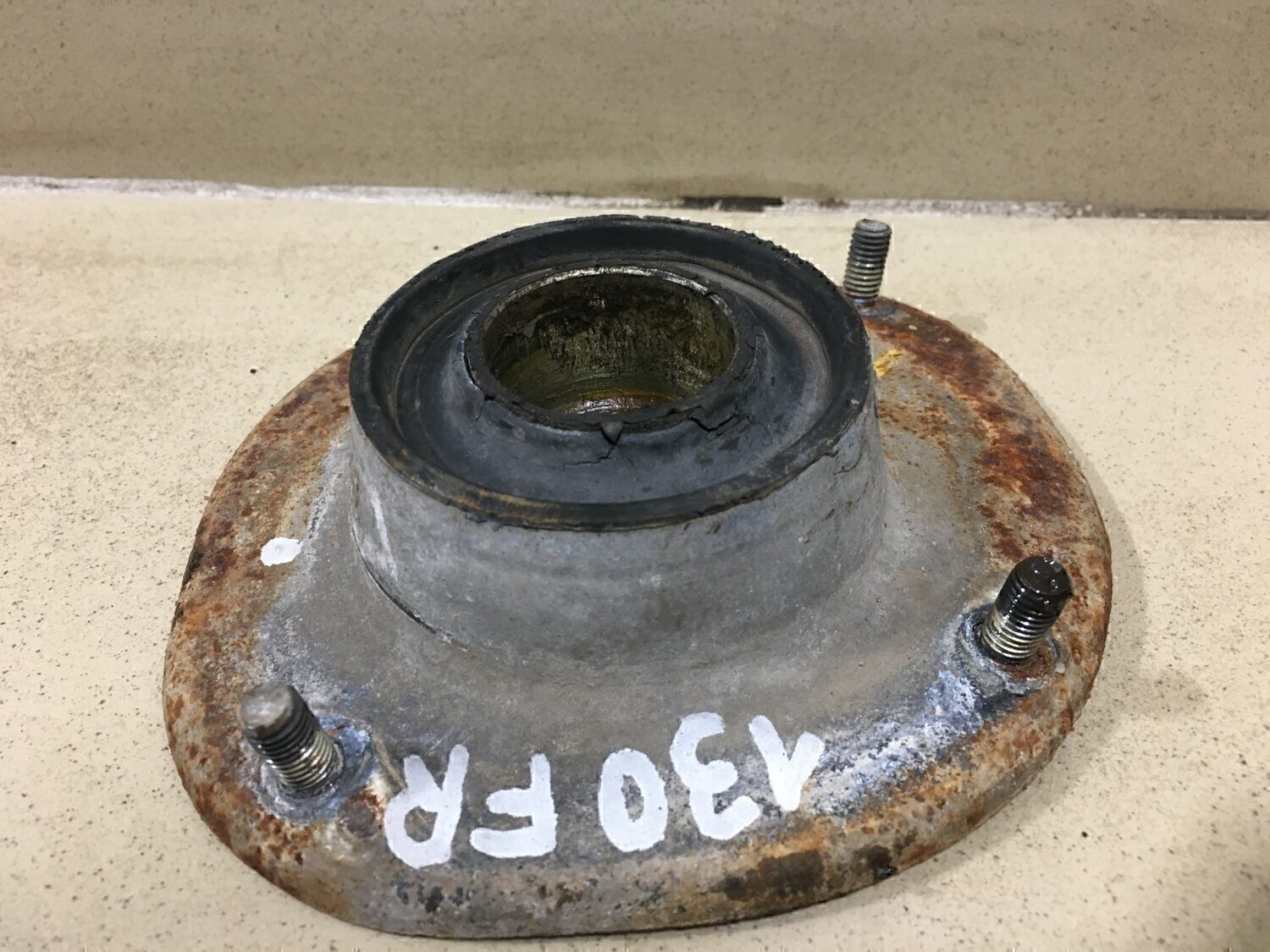 Опора переднего амортизатора Chevrolet Lanos 2004-2010