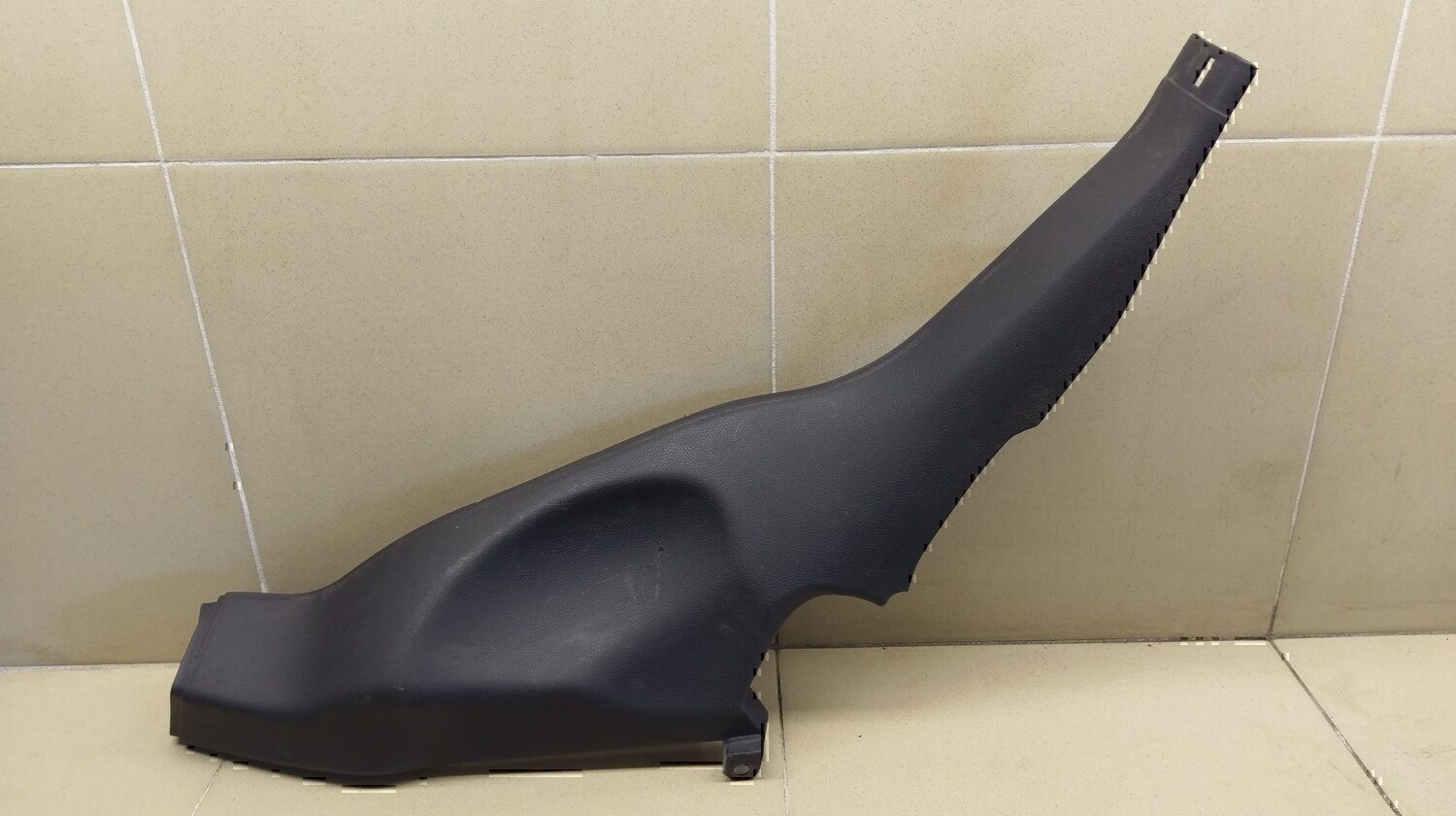 Обшивка стойки FORD Fusion 2002-2012