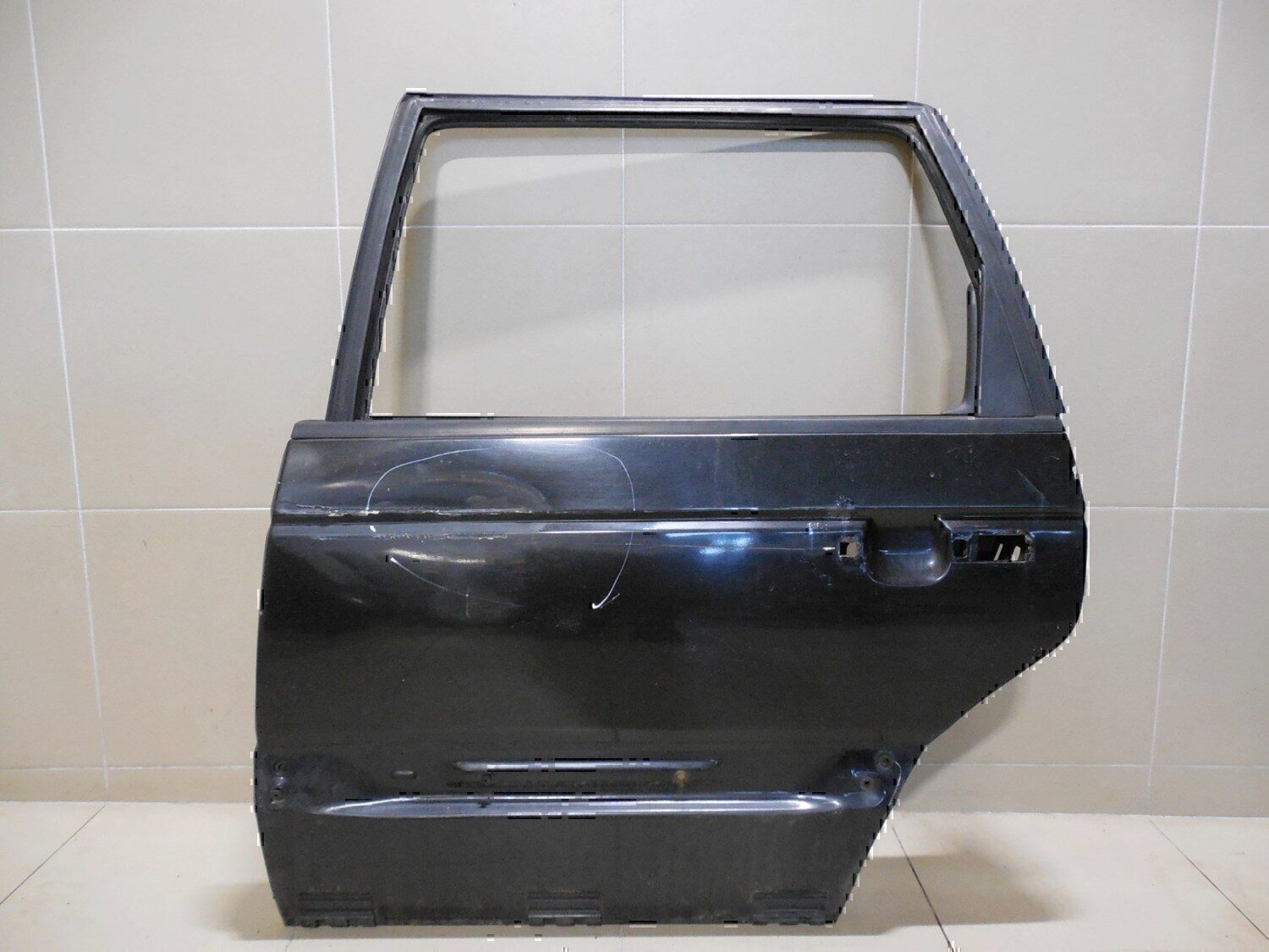 Дверь задняя левая VW Passat [B3] 1988-1993