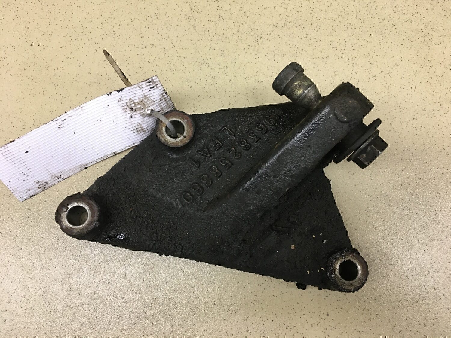 Кронштейн двигателя правый CITROEN Jumper 1994-2002