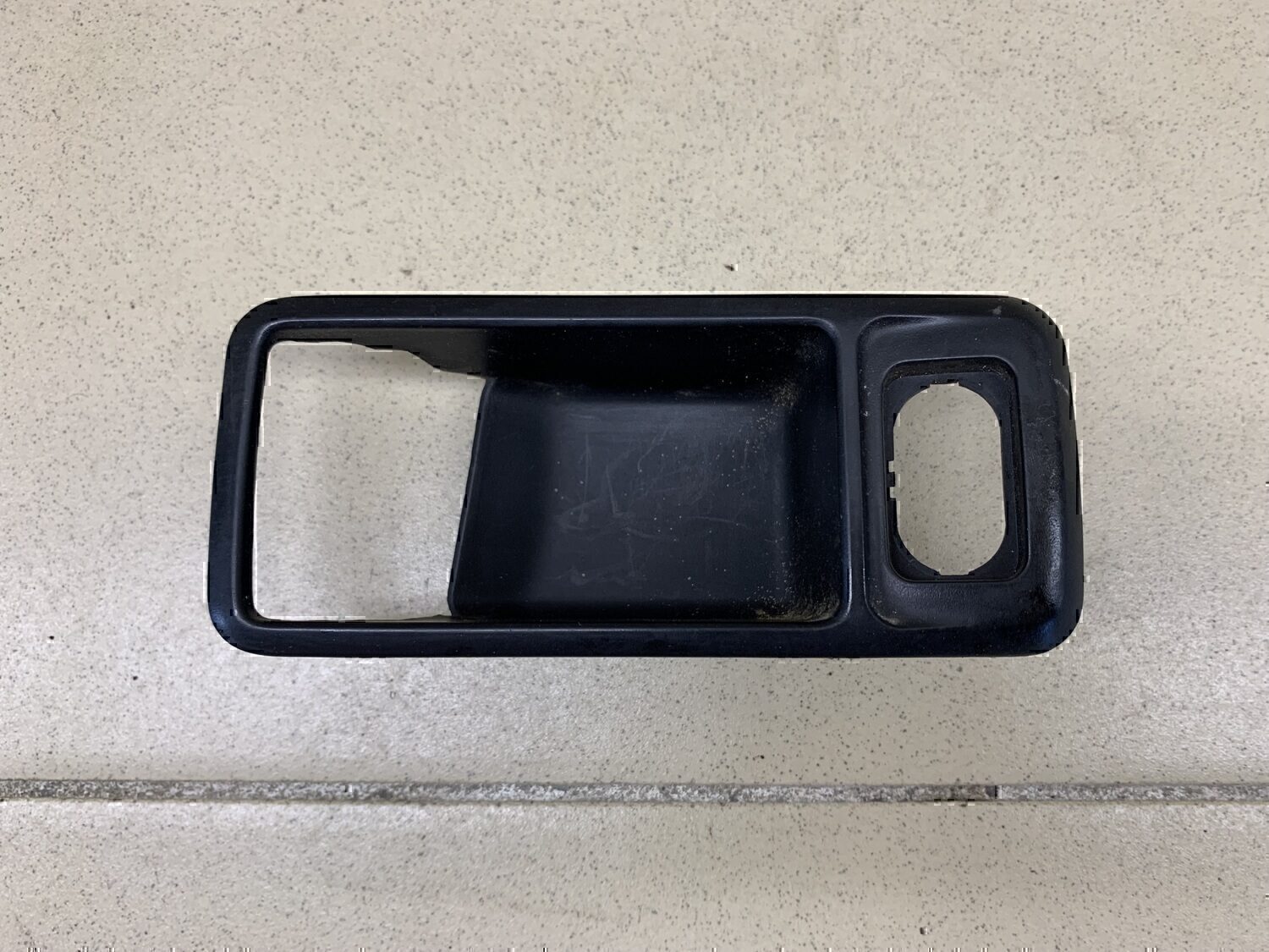 Накладка ручки внутренней FORD Focus II 2005-2008