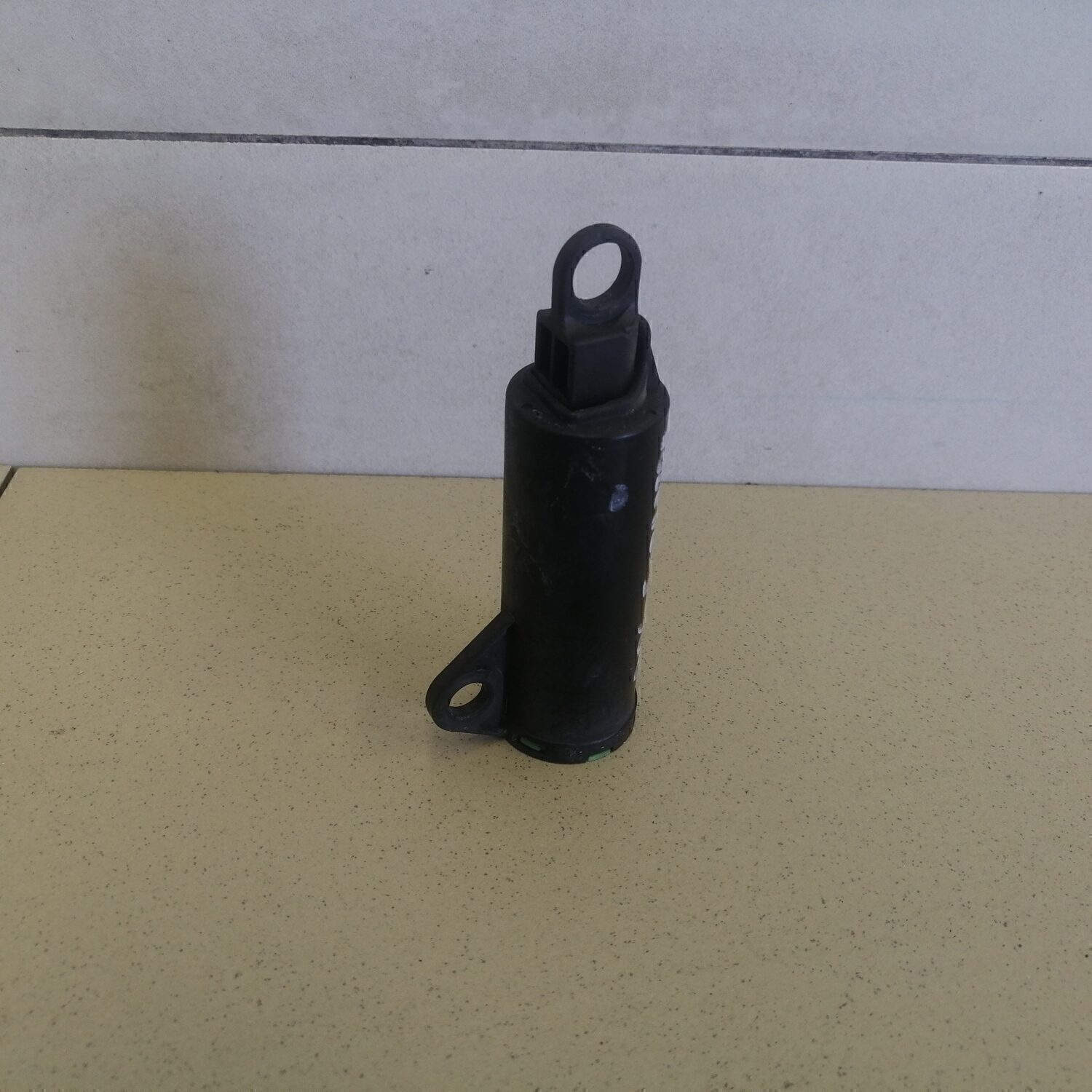 Демпфер бардачка FORD Focus II 2005-2008