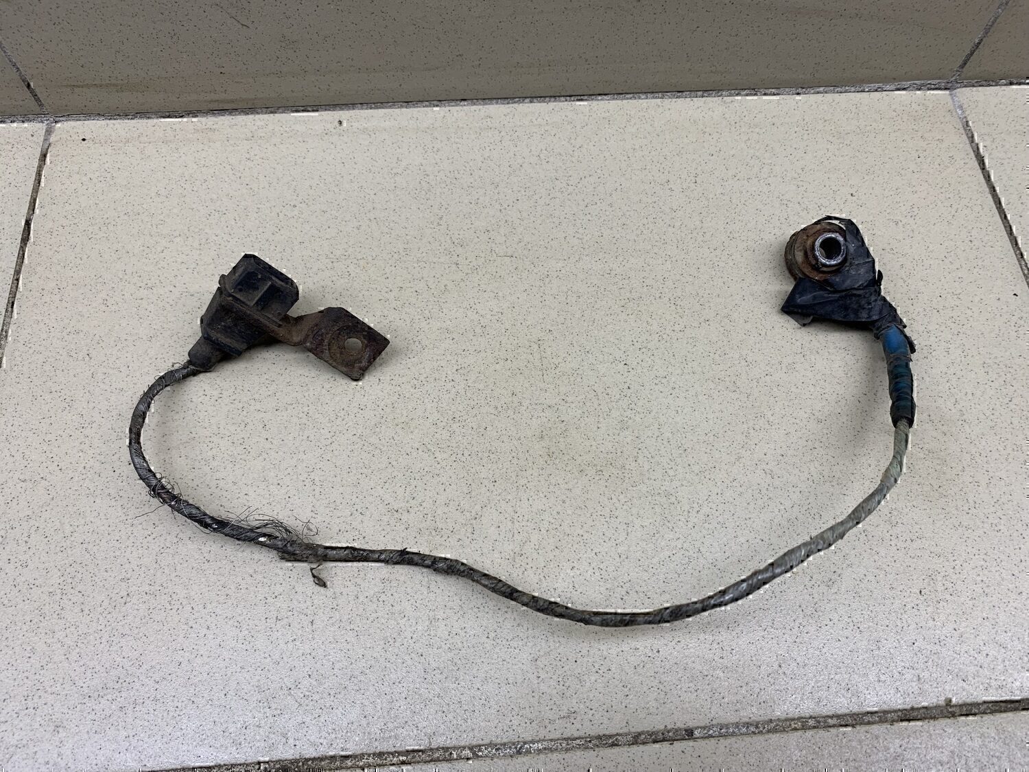 Датчик детонации Audi 100 [C4] 1991-1994