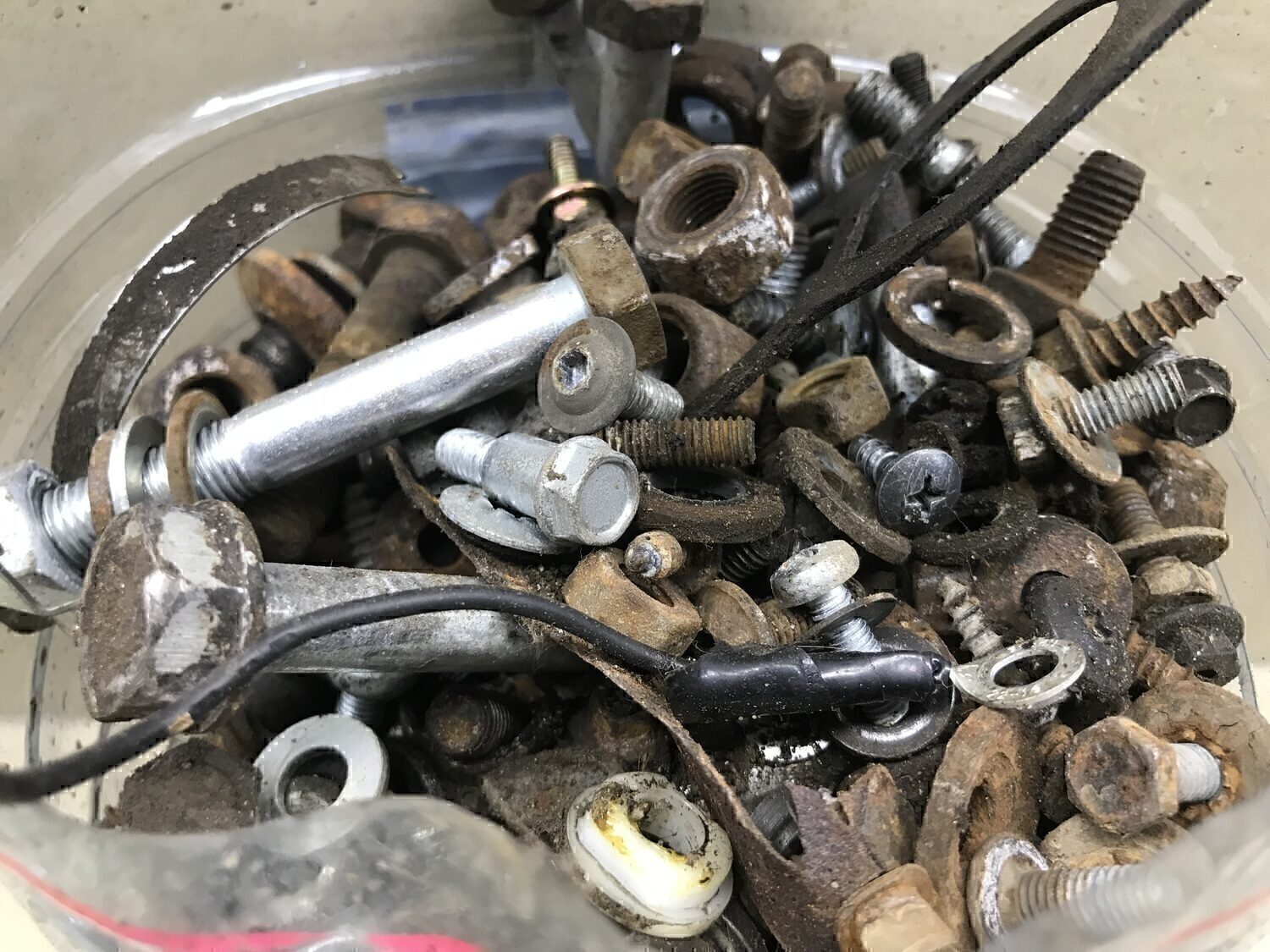 Болт VAZ Chevrolet NIVA