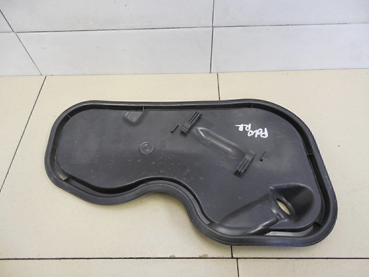 Заглушка VW Polo (Sed RUS) 2011>