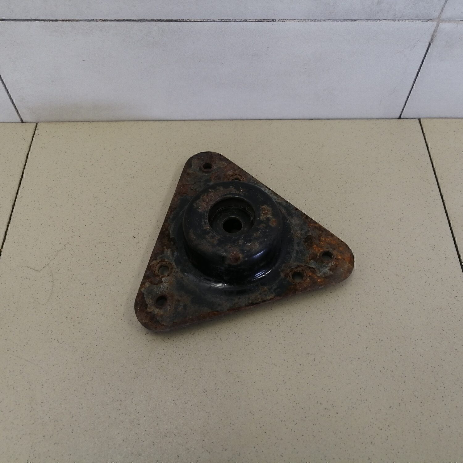 Опора переднего амортизатора Datsun On-Do 2014>