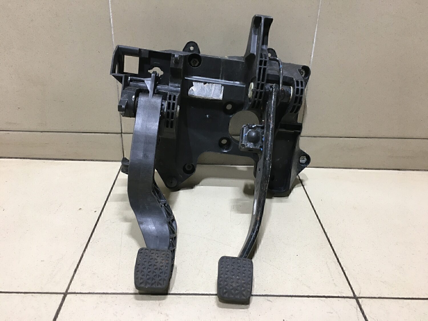 Блок педалей Chevrolet Cobalt 2011-2015