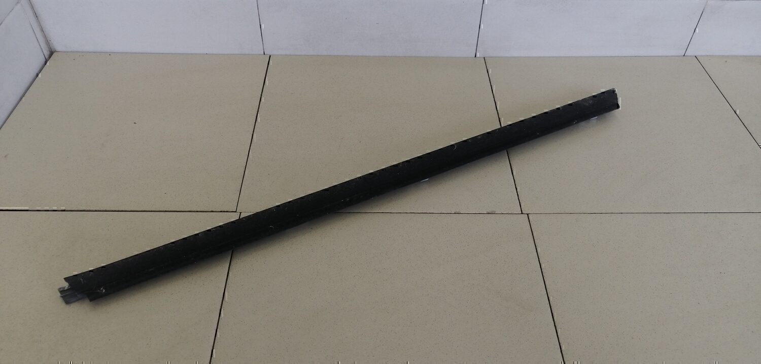 Накладка стекла заднего правого OPEL Meriva 2003-2010