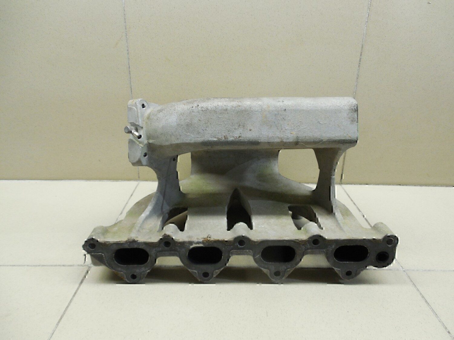 Коллектор впускной DAEWOO Nexia 1995-2016