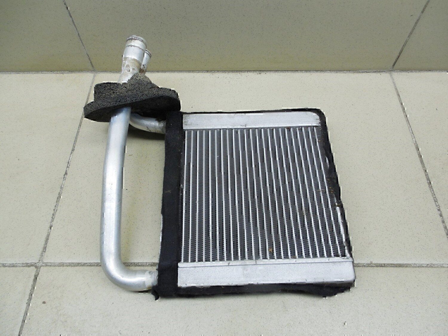 Радиатор отопителя VAZ Lada Granta 2011>