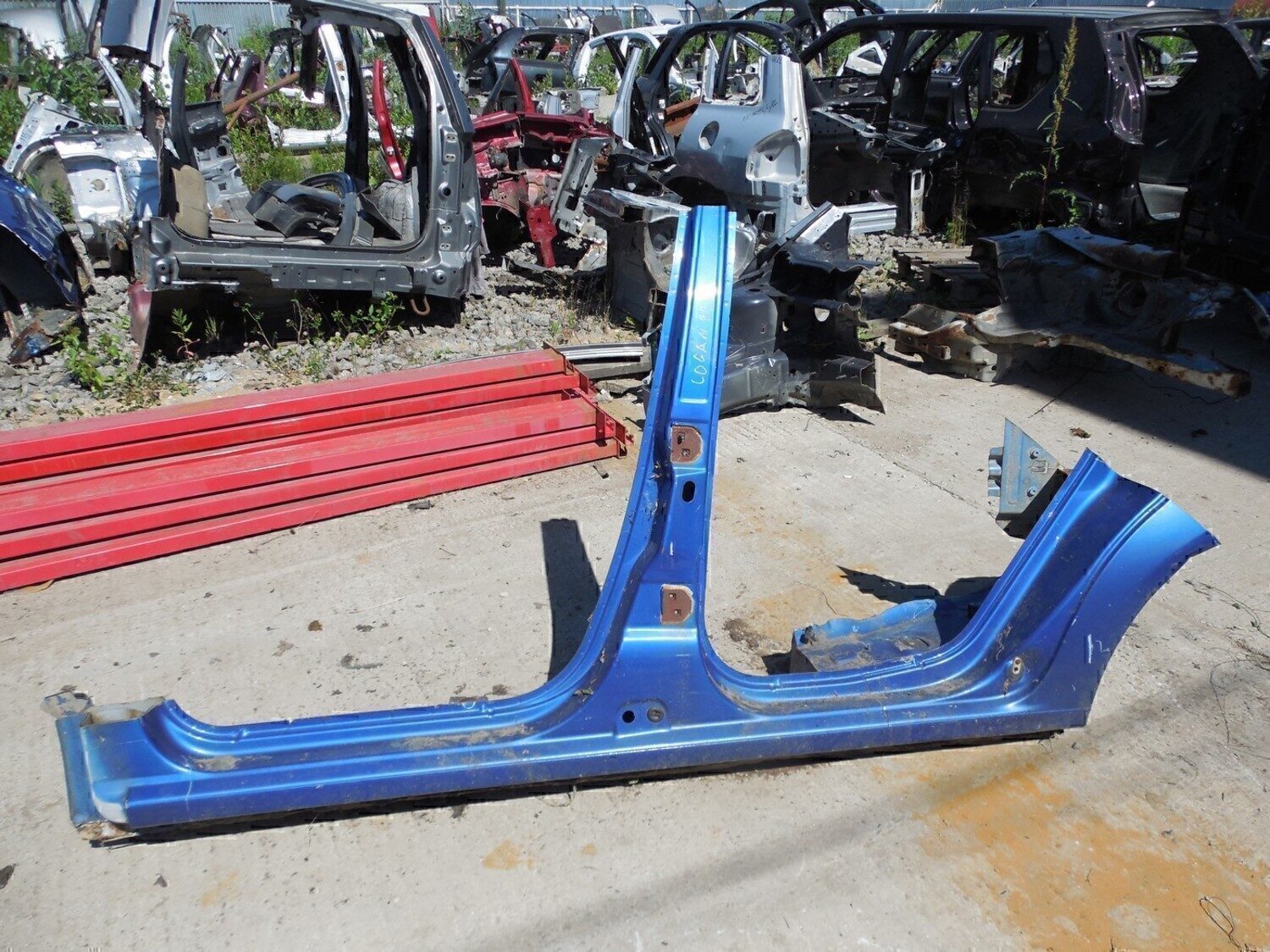 Порог со стойкой левый RENAULT Logan 2005-2014