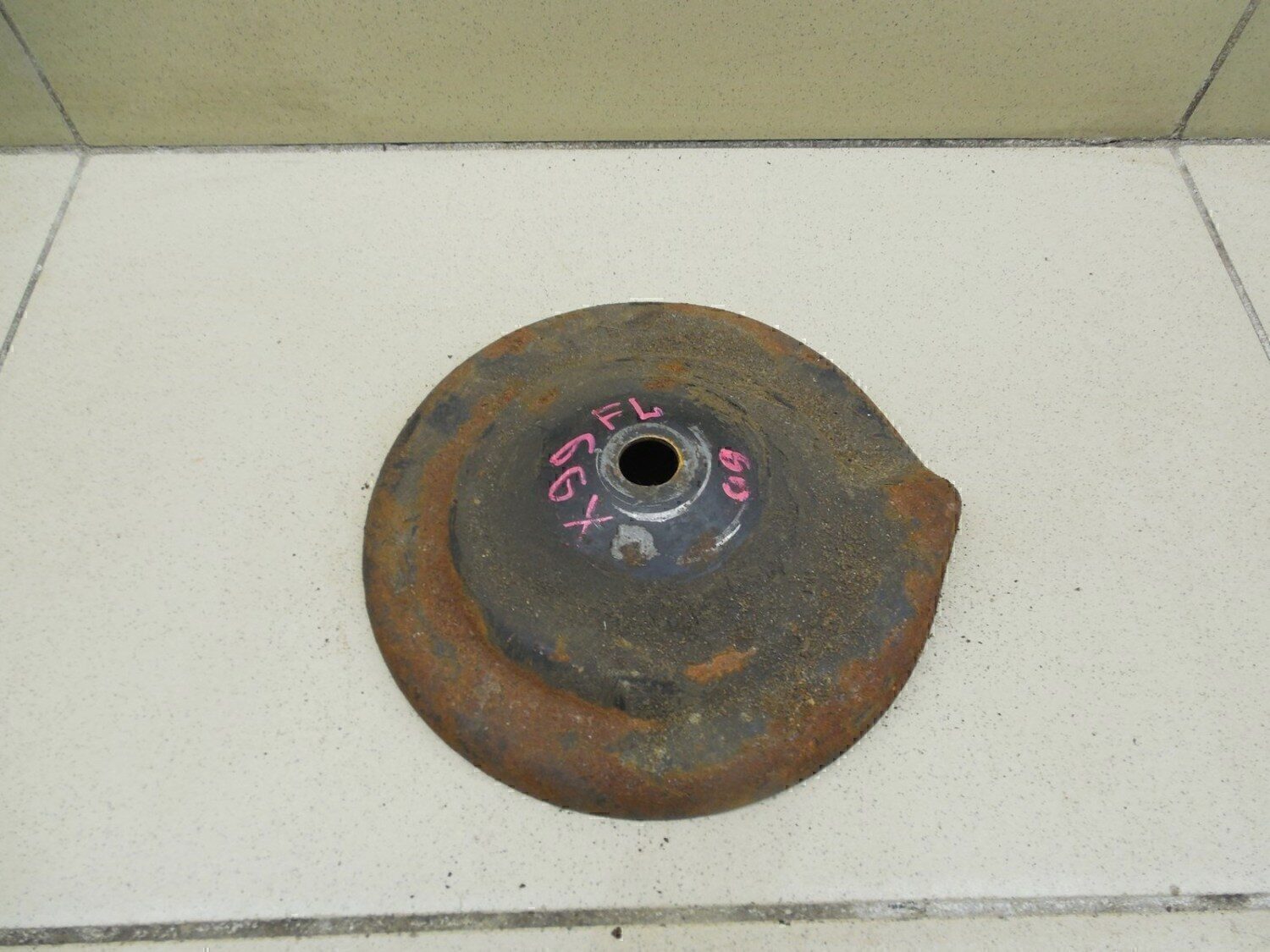 Опора передней пружины верхняя VAZ Lada 2115