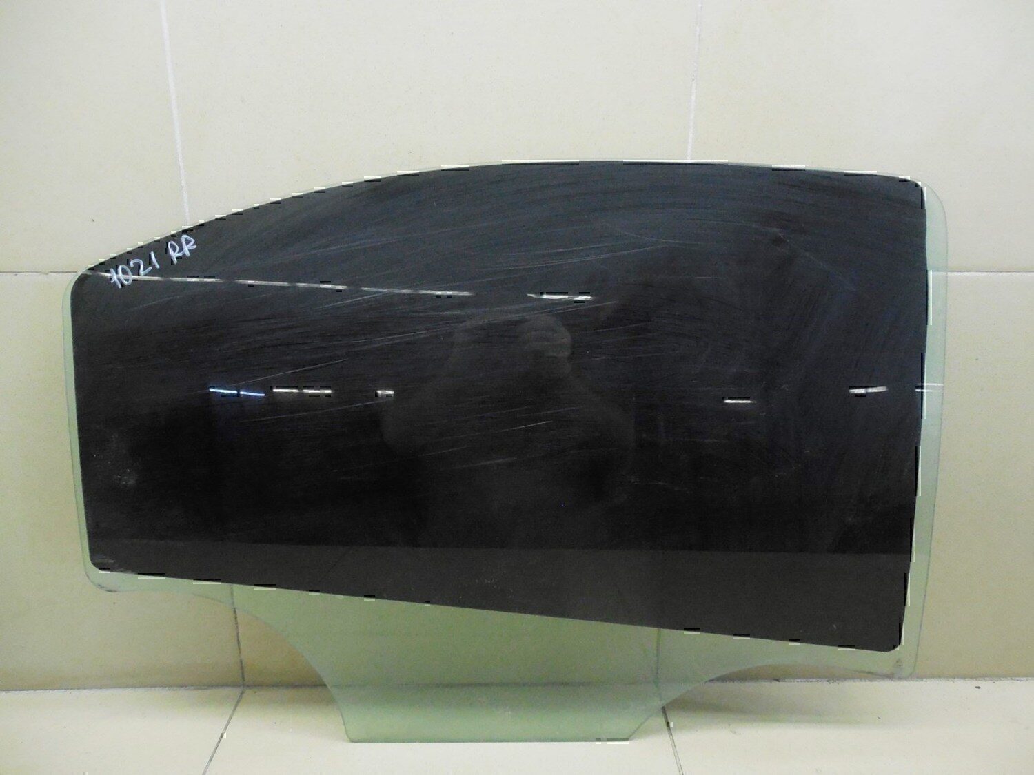 Стекло двери задней правой Chevrolet Aveo (T300) 2011>