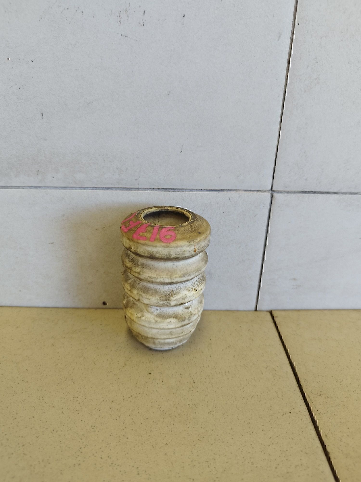 Отбойник переднего амортизатора SKODA Passat [B6] 2005-2010