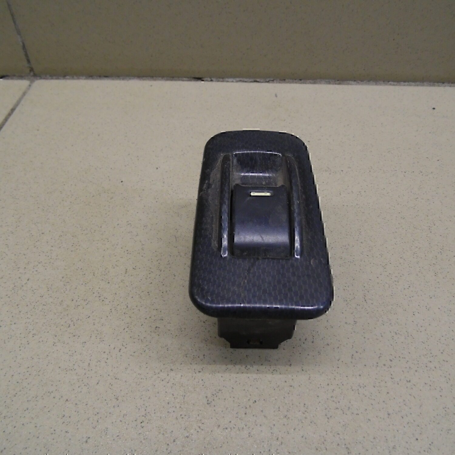 Кнопка стеклоподъемника GEELY MK 2008>