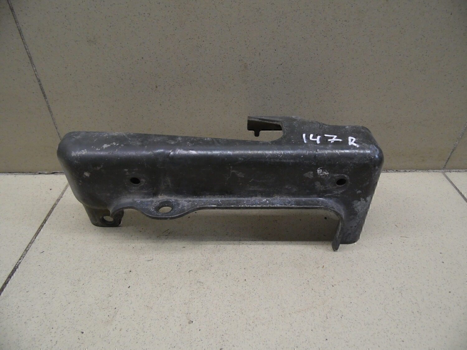 Кронштейн (сопут. товар) Subaru Forester (S11) 2002-2007