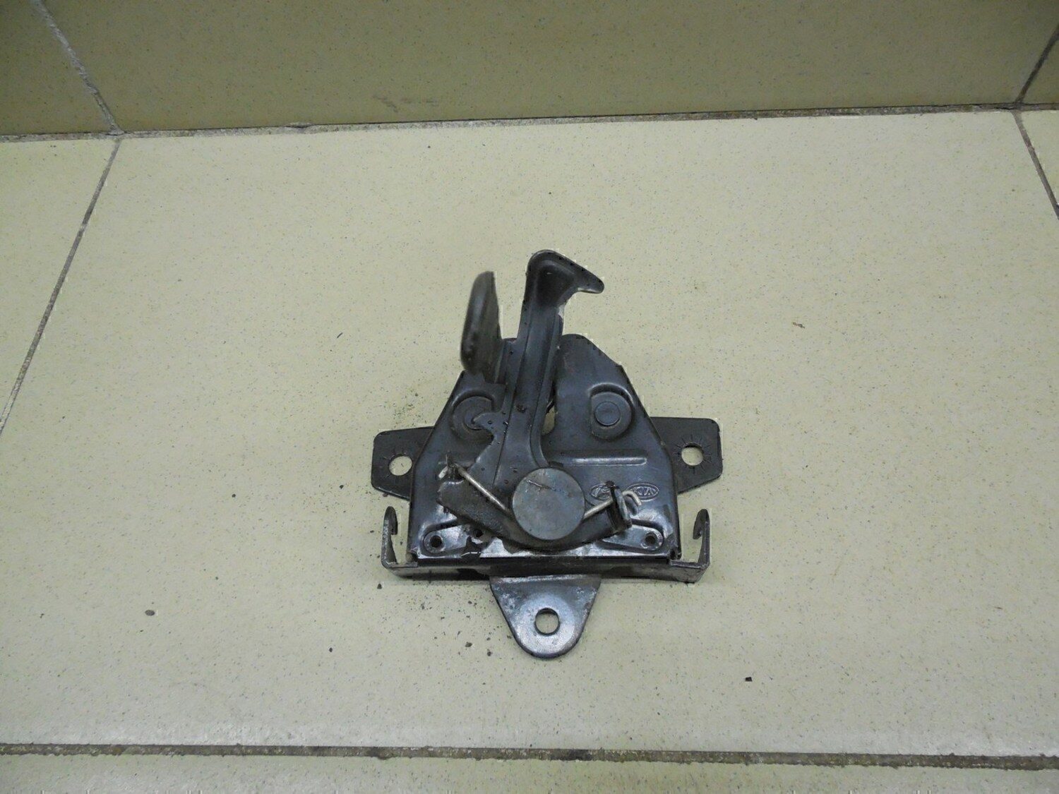 Замок капота HYUNDAI Santa Fe (CM) 2006-2012