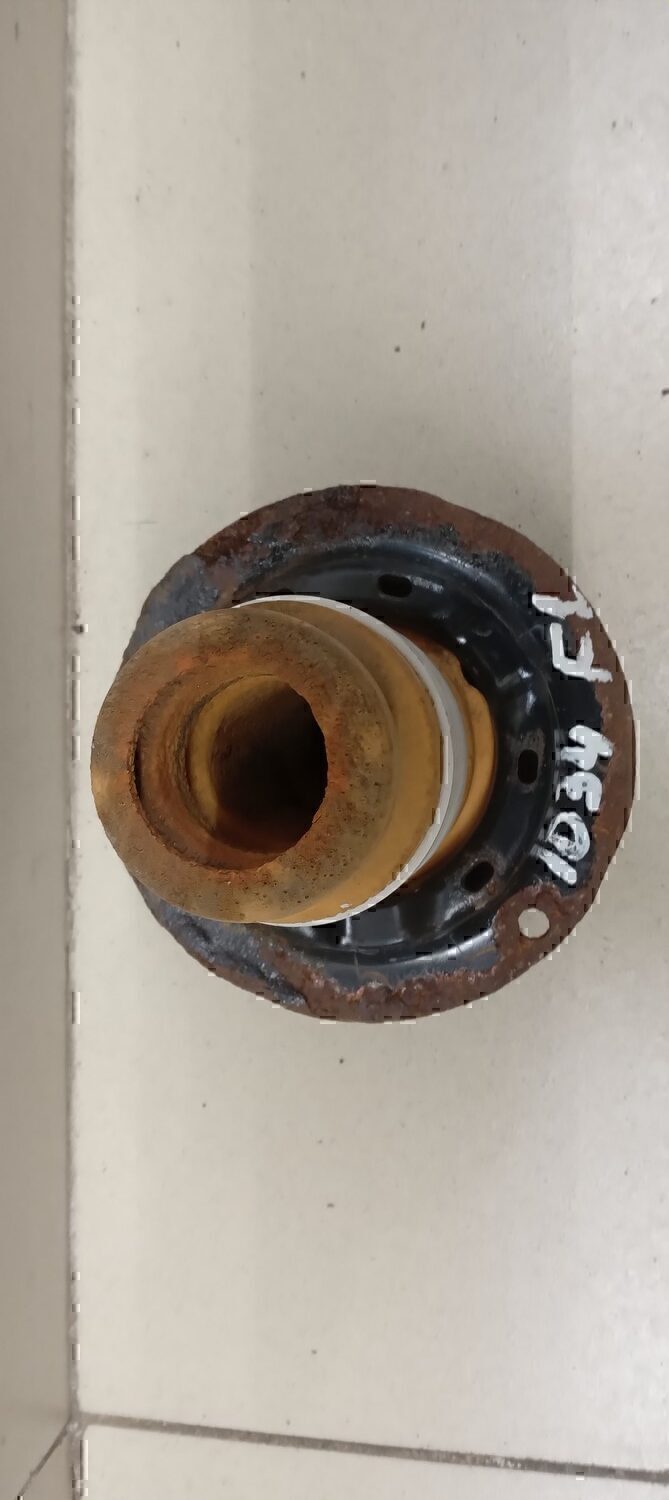 Опора передней пружины верхняя TOYOTA Yaris 2005-2011