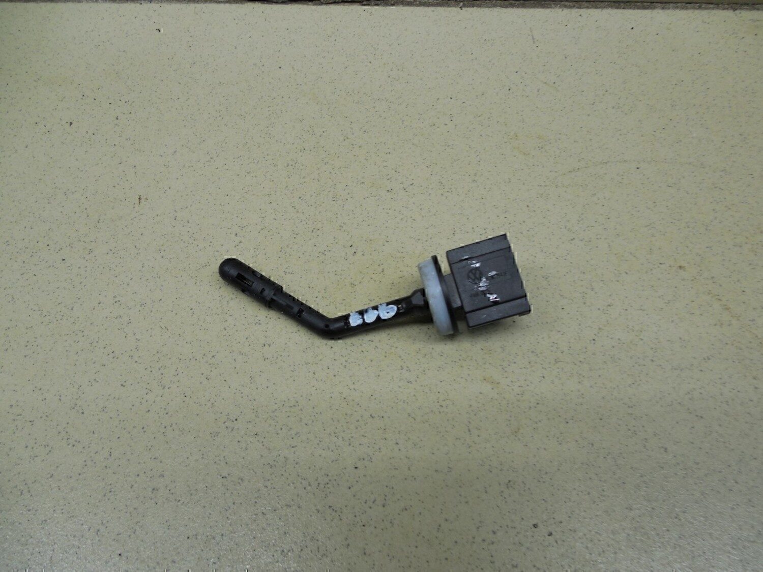 Датчик температуры SKODA Passat [B6] 2005-2010