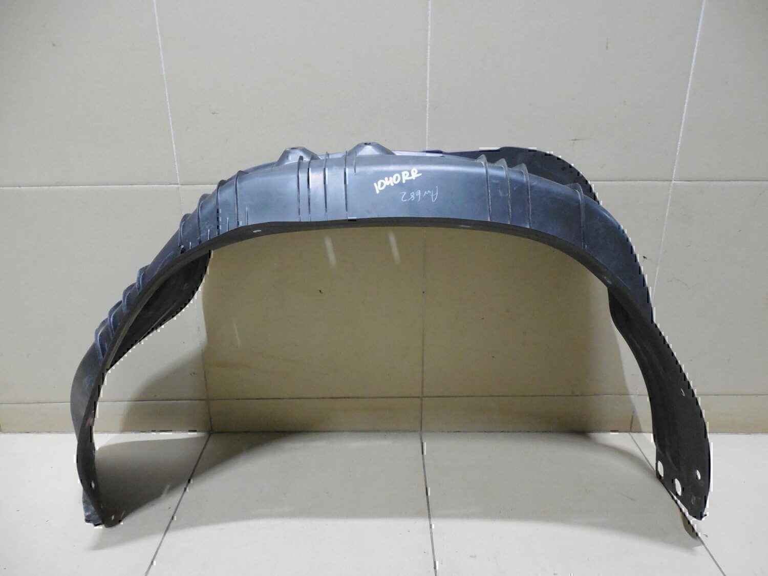 Локер задний правый TOYOTA Hi Lux 2015>