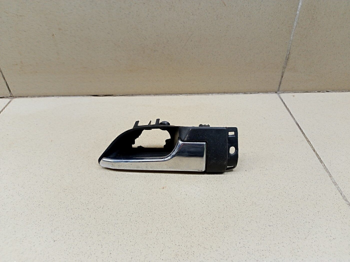 Ручка двери передней внутренняя правая OPEL Astra H / Family 2004-2015