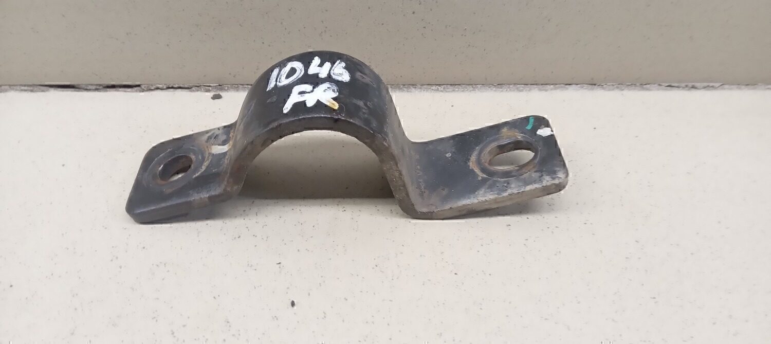 Кронштейн крепления переднего стабилизатора Chery Bonus 3 (E3/A19) 2013-2017