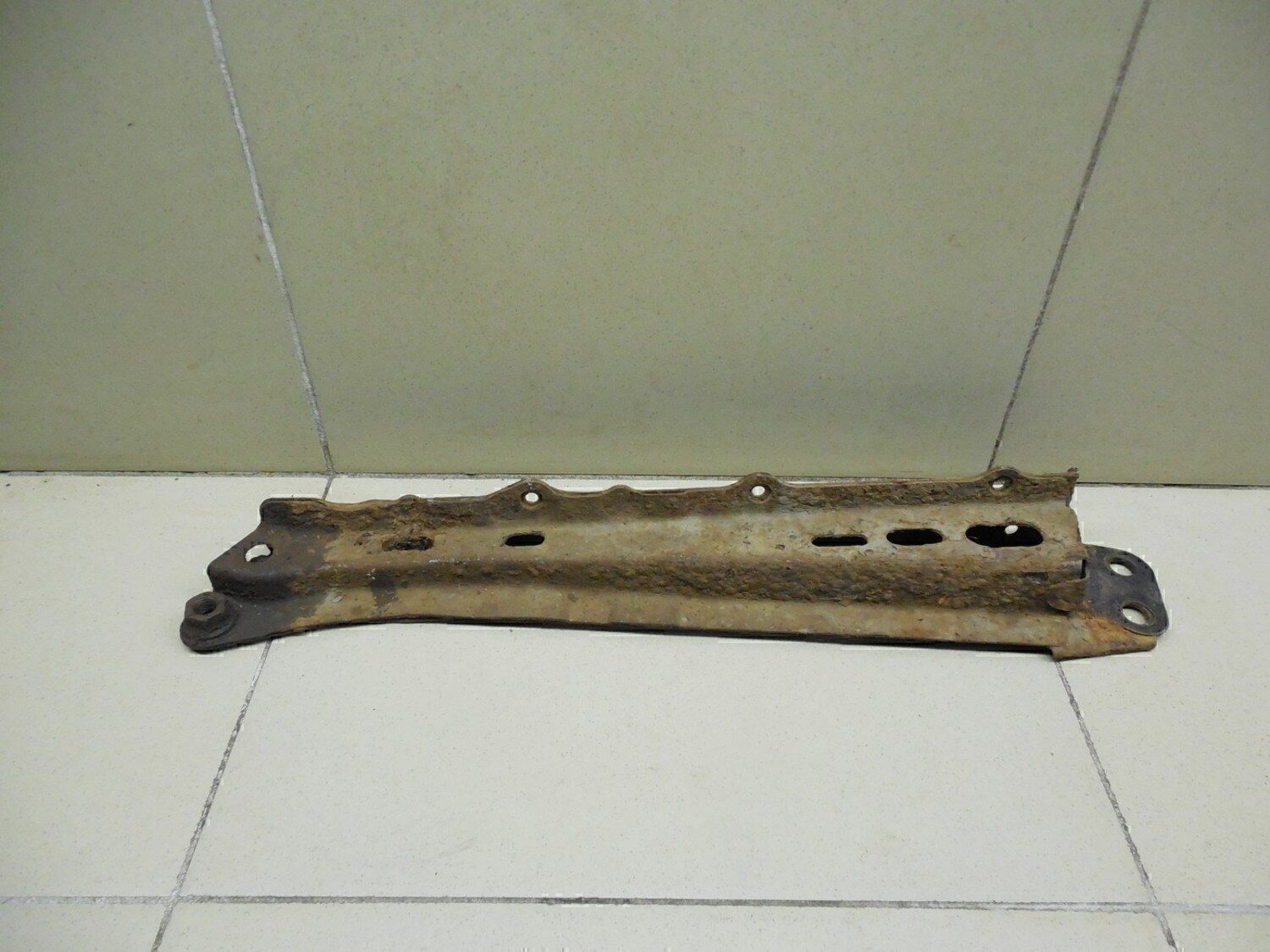 Балка передняя продольная TOYOTA Corolla E15 2006-2013