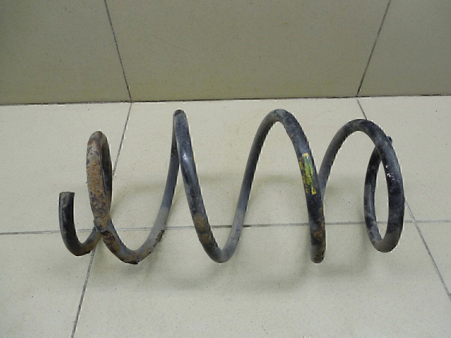 Пружина передняя TOYOTA Corolla E15 2006-2013