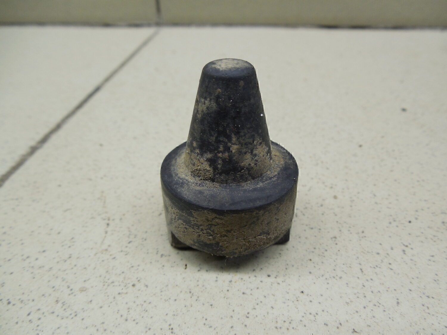 Подушка (опора эластичная) FAW V5 2013>