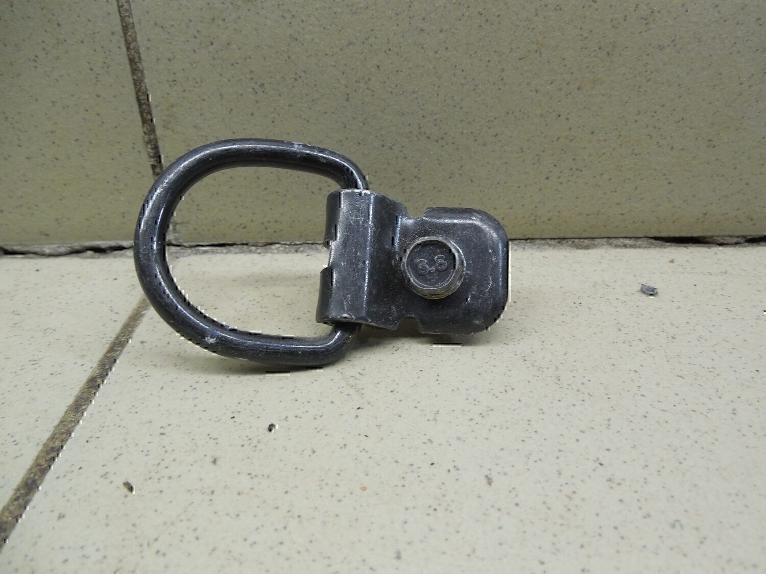 Крючок Chevrolet Aveo (T300) 2011>