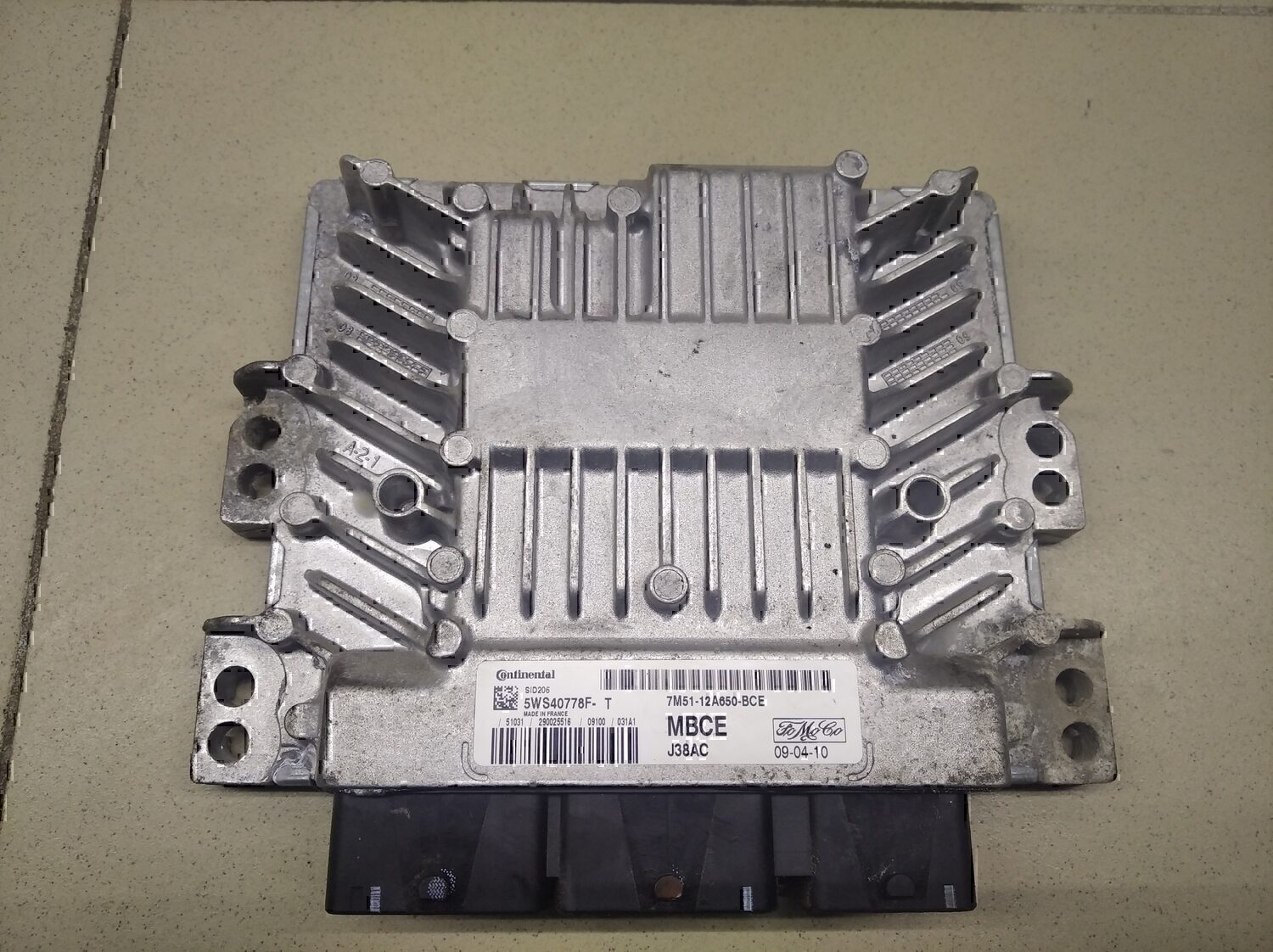 Блок управления двигателем FORD Focus II 2008-2011