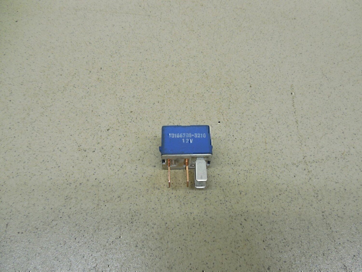 Реле FAW V5 2013>