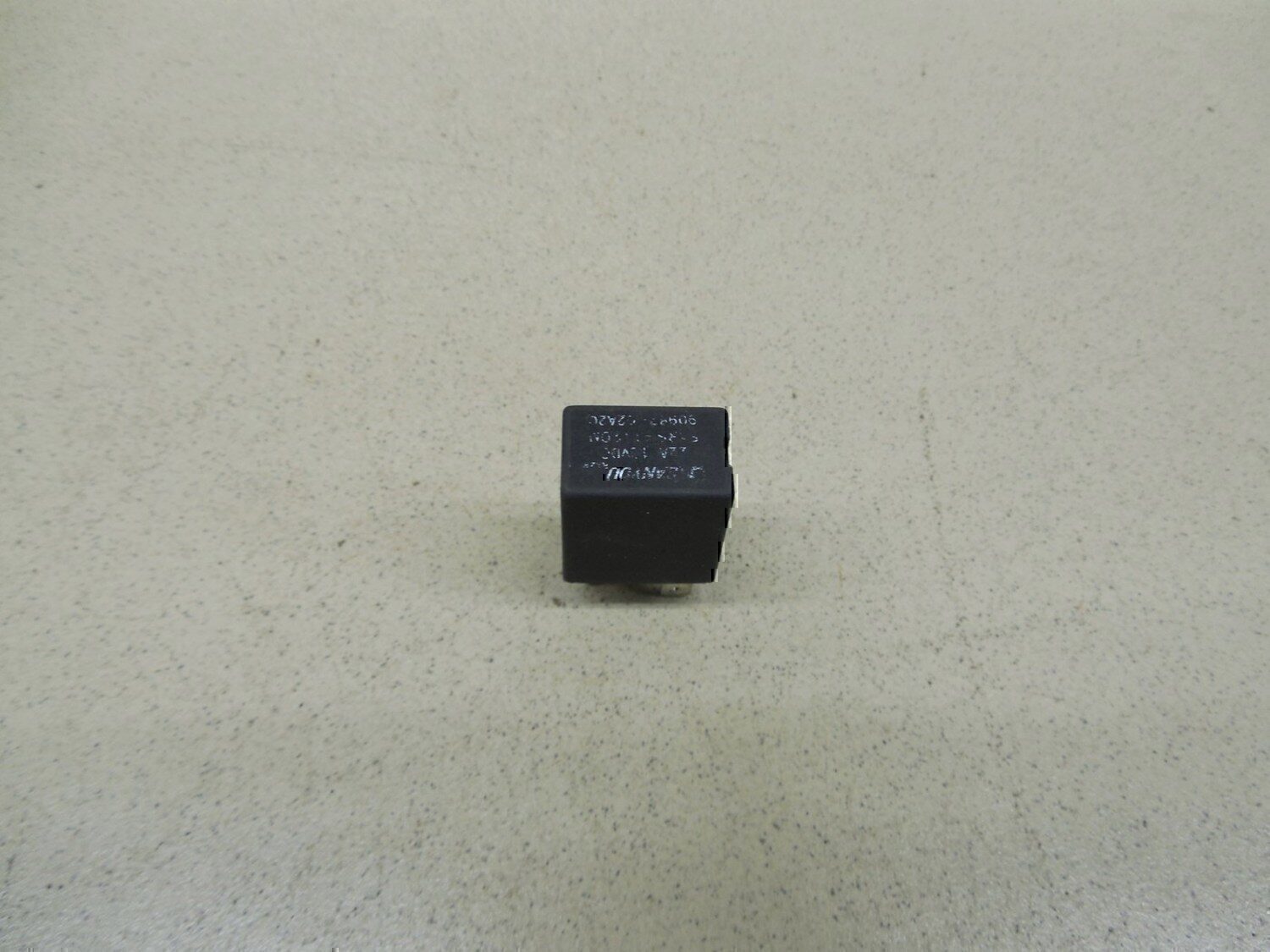 Реле FAW V5 2013>