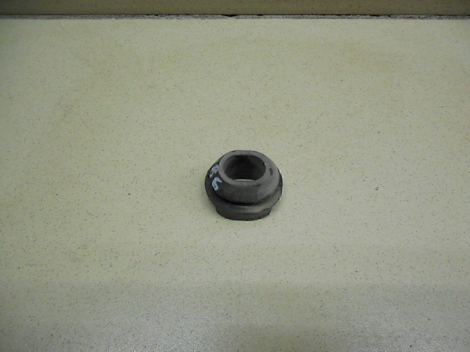 Подушка радиатора FORD Focus II 2005-2008