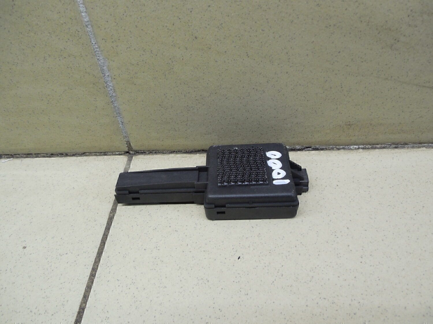 Антенна FORD Kuga 2008-2012