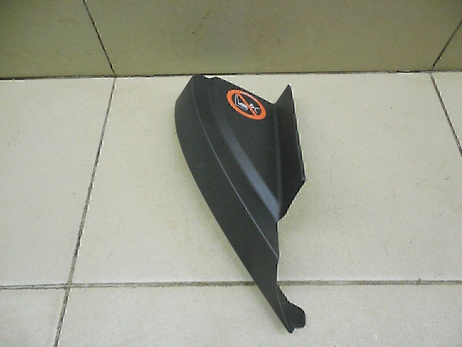 Накладка декоративная FORD Kuga 2008-2012