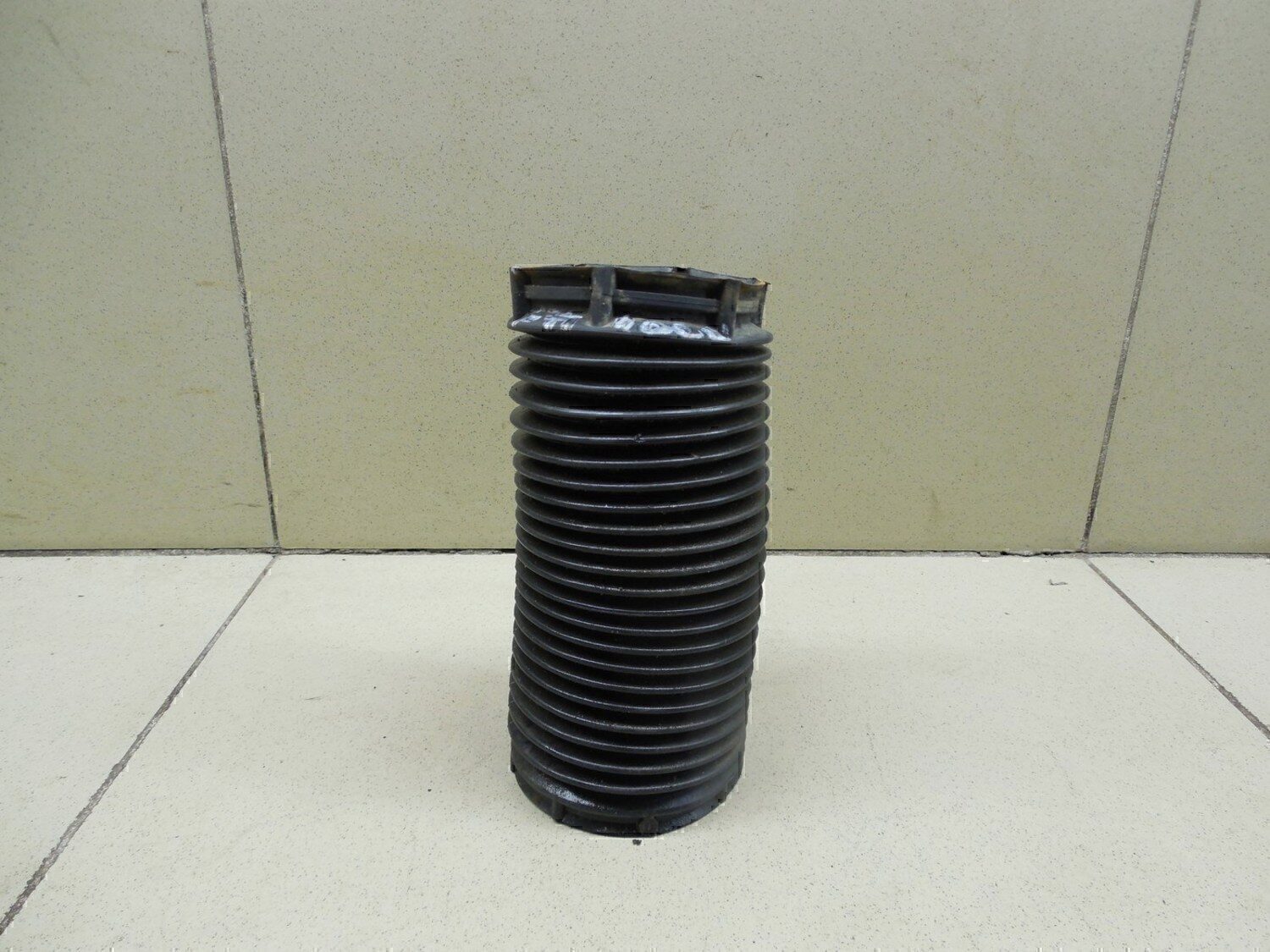 Пыльник переднего амортизатора FORD Focus II 2005-2008