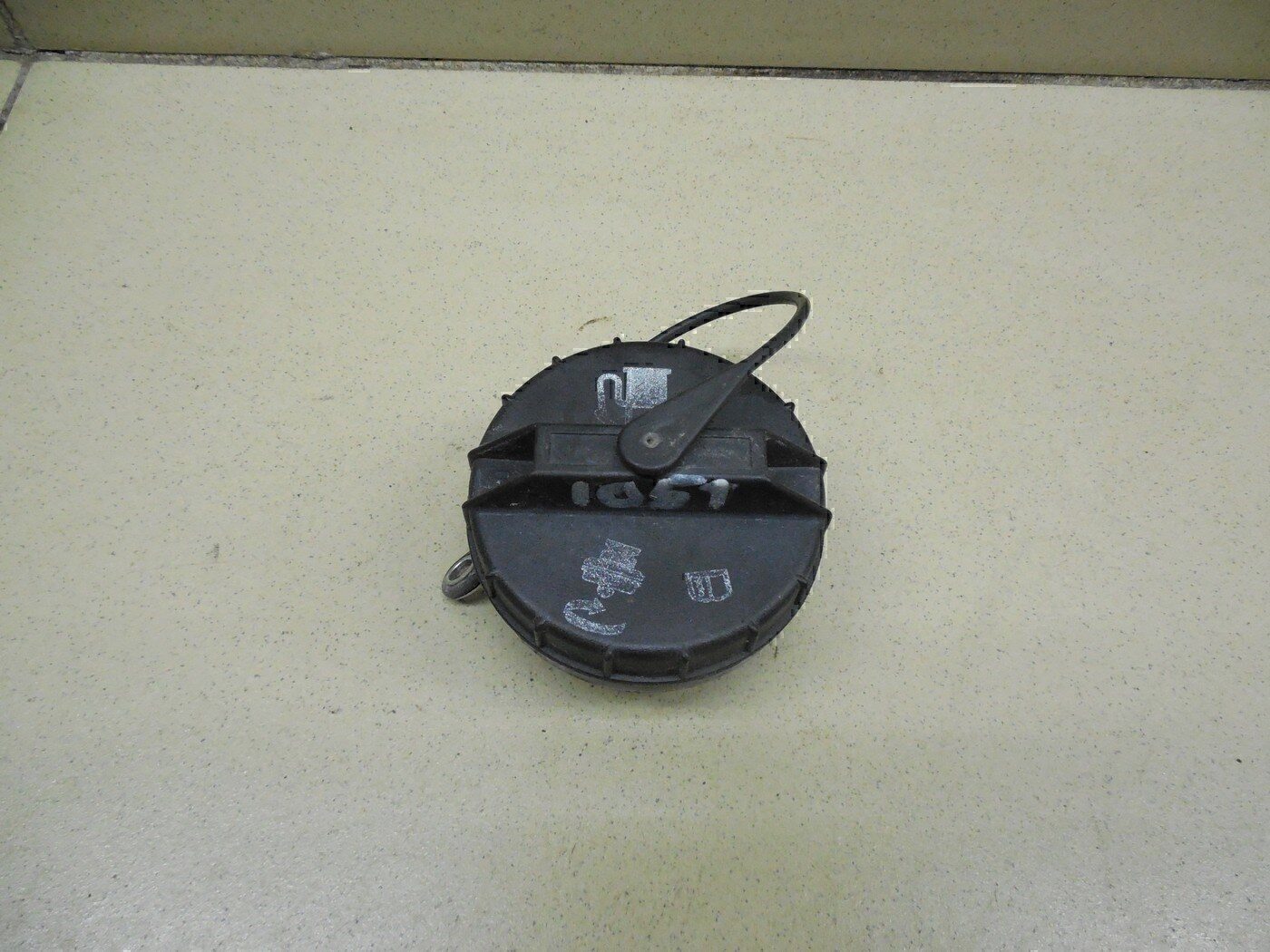 Крышка топливного бака Chevrolet Aveo (T200) 2003-2008