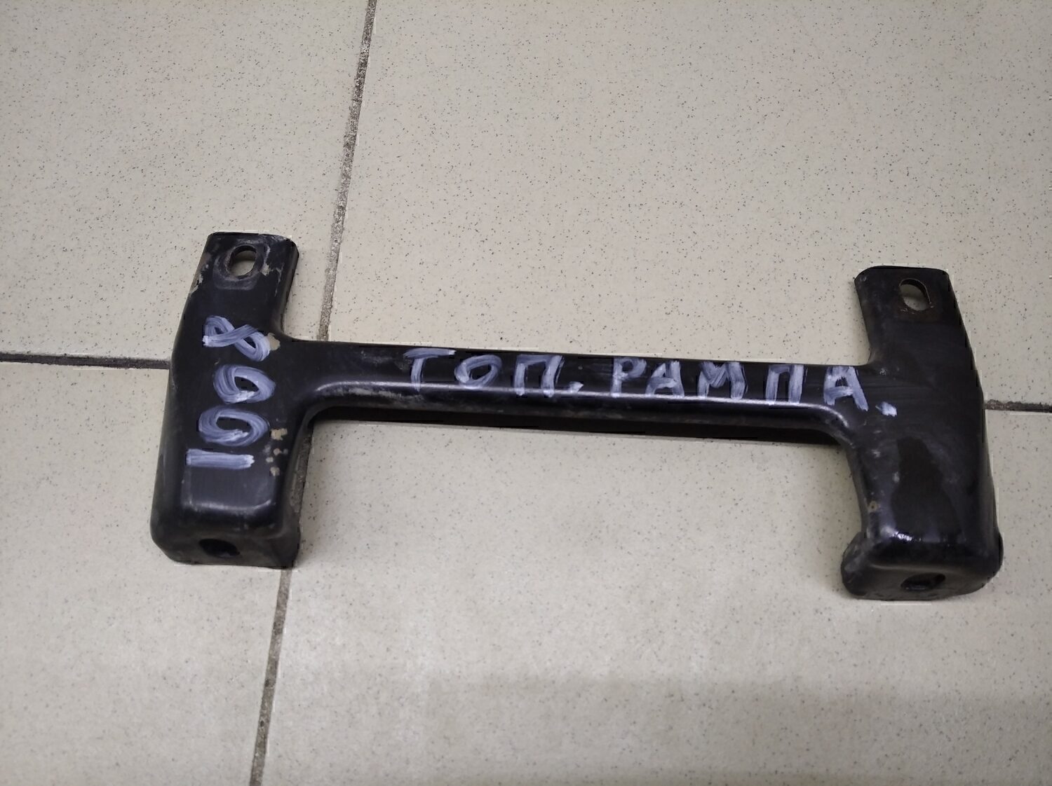 Кронштейн двигателя Chevrolet Aveo (T200) 2003-2008