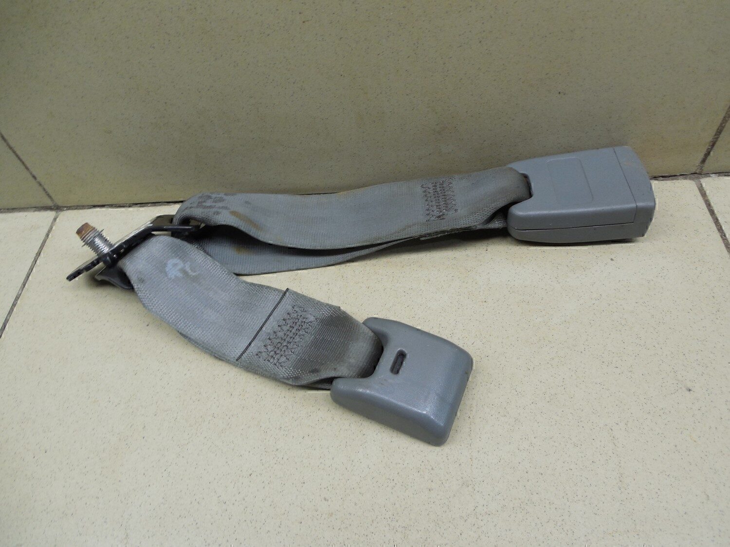 Ответная часть ремня безопасности Chevrolet Lacetti 2003-2013