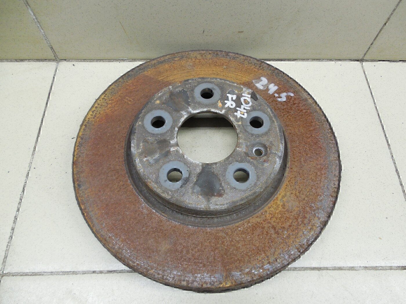 Диск тормозной передний вентилируемый Chevrolet Aveo (T300) 2011>