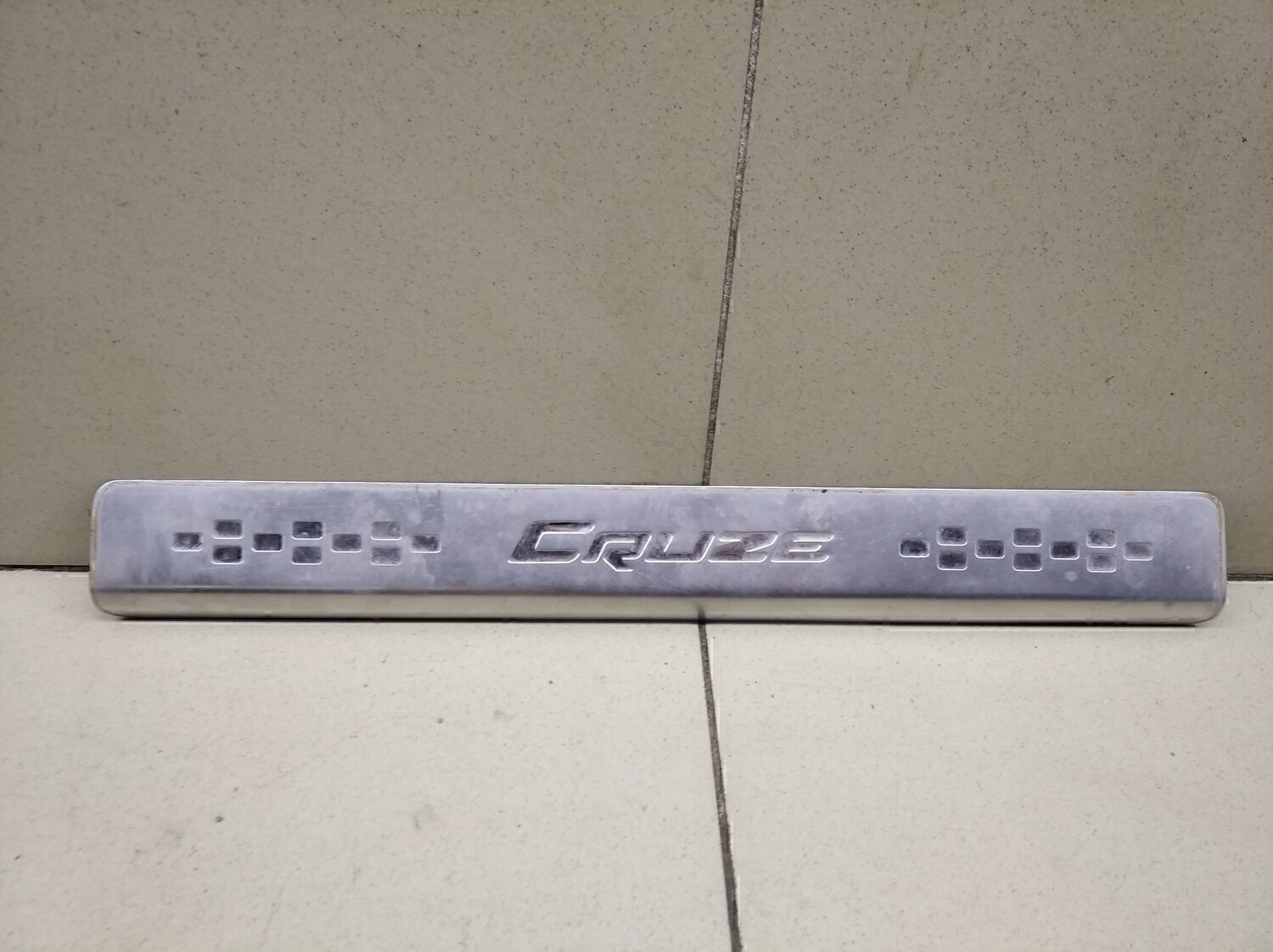 Накладка на порог (наружная) Chevrolet Cruze 2009-2016