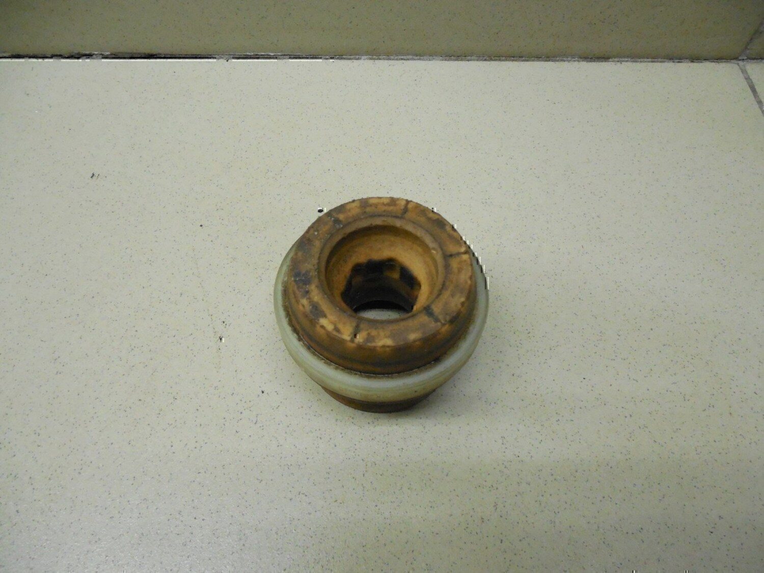 Отбойник переднего амортизатора Chevrolet Cruze 2009-2016