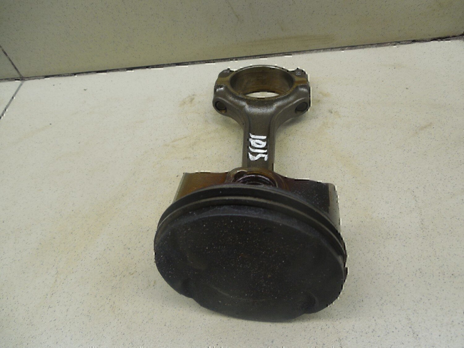 Поршень с шатуном Chevrolet Cruze 2009-2016