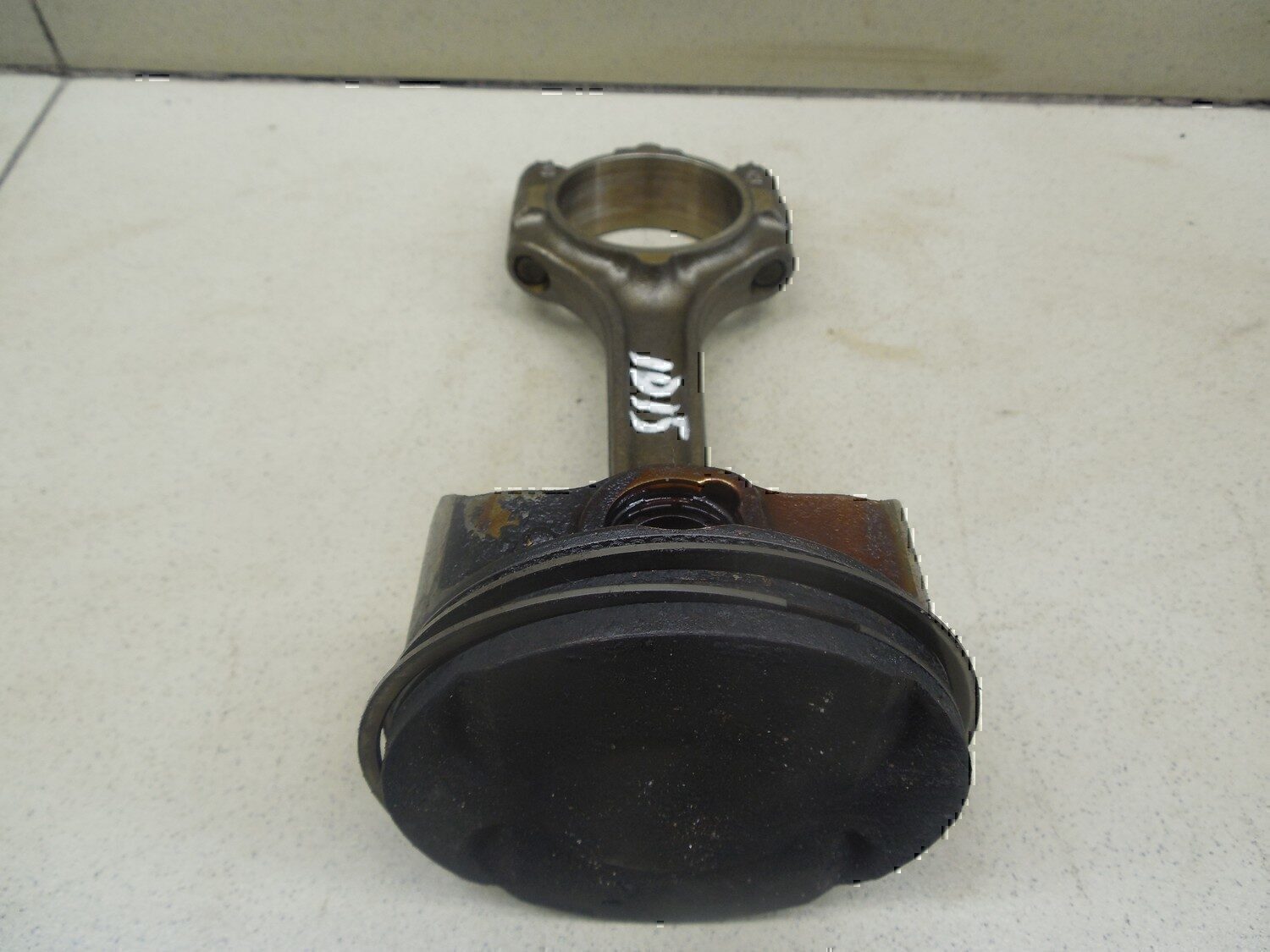 Поршень с шатуном Chevrolet Cruze 2009-2016