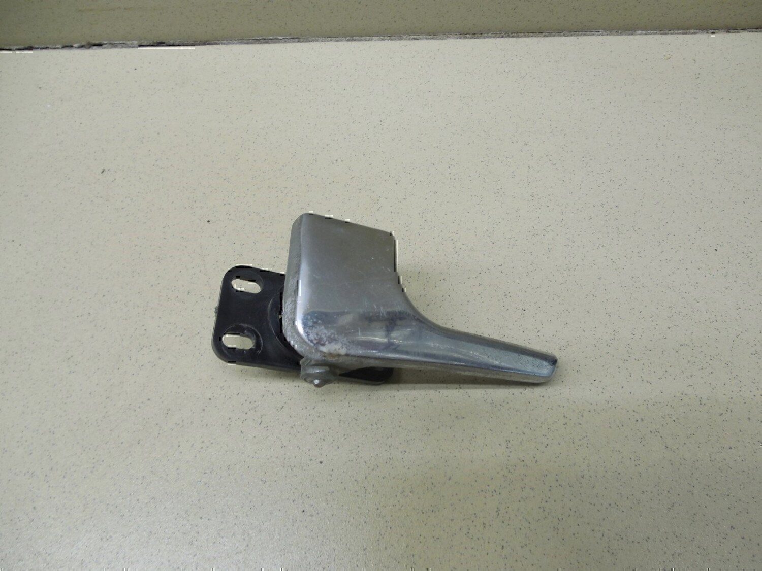 Ручка двери внутренняя левая UAZ Patriot 2003>