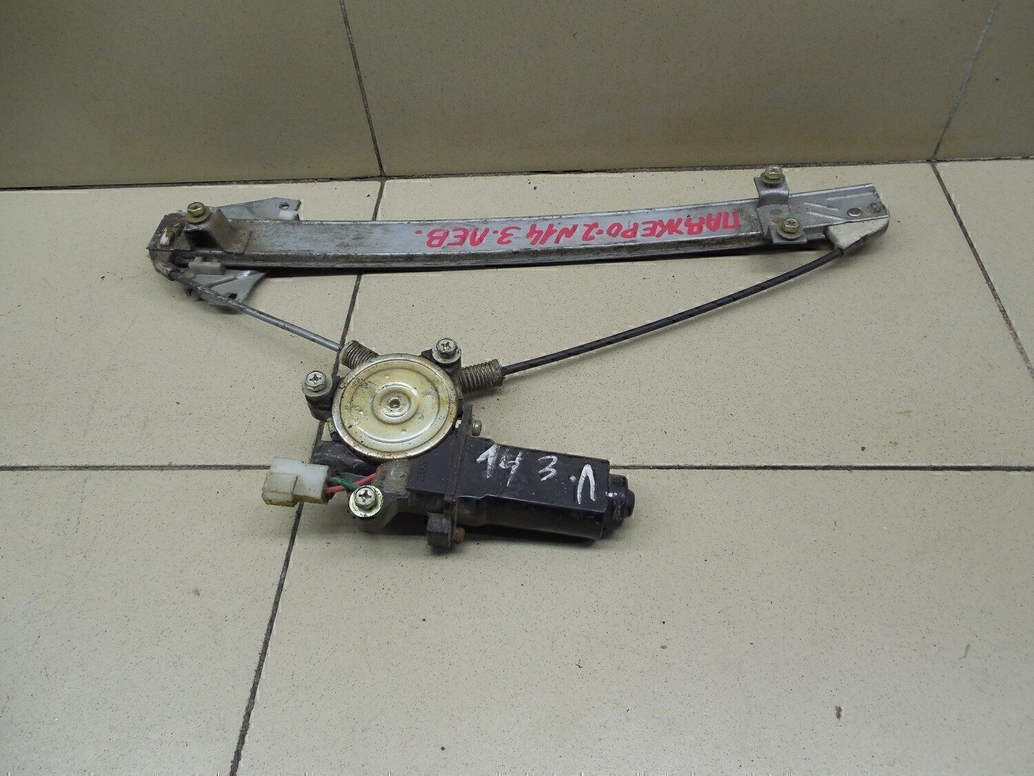 Моторчик стеклоподъемника MITSUBISHI Pajero/Montero (V1, V2, V3, V4) 1991-1996