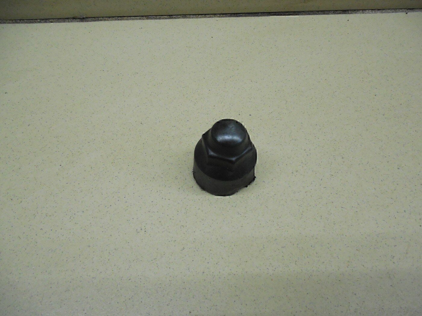 Колпачок колёсного болта FORD Transit 2014>