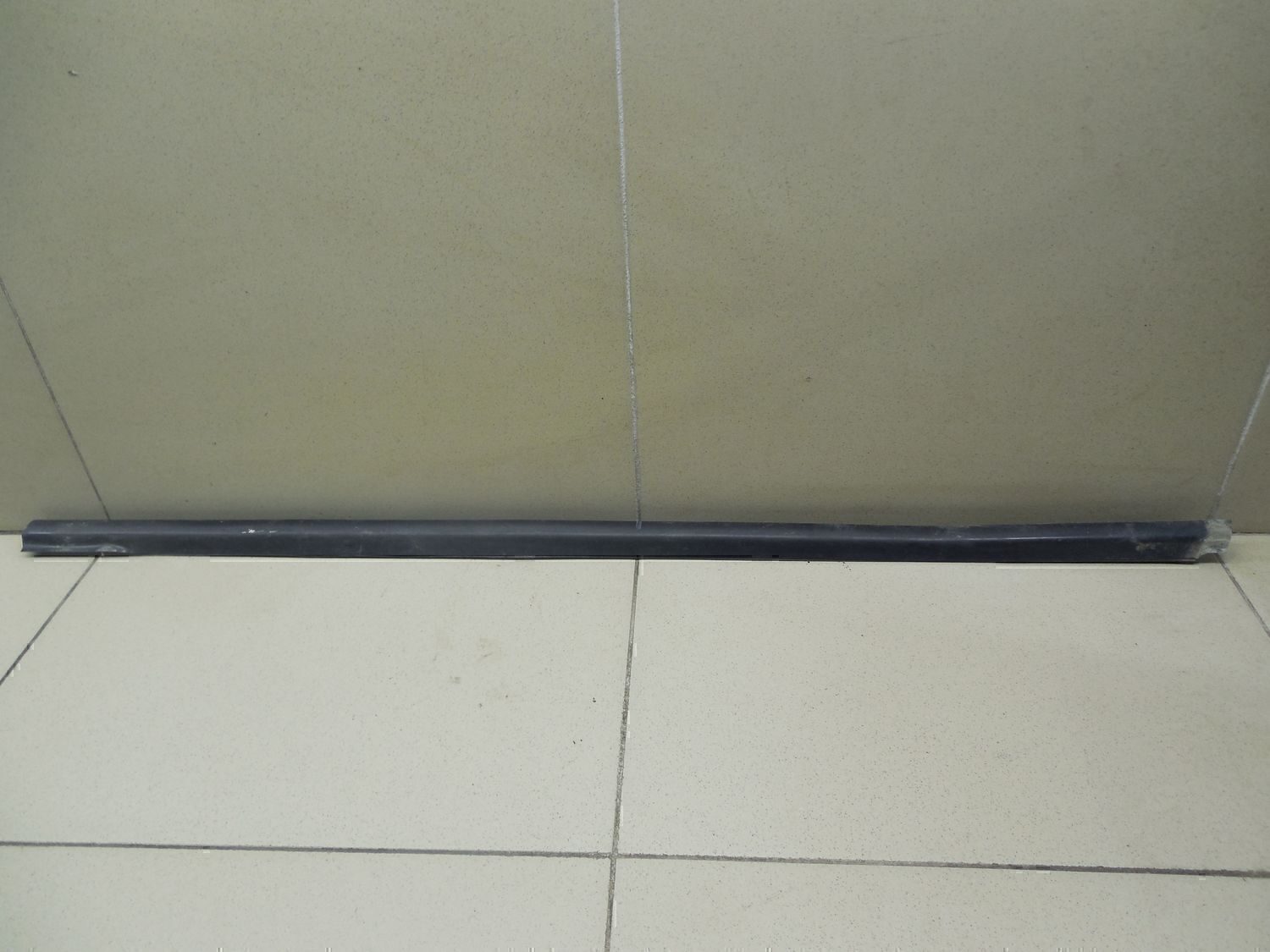 Накладка стекла переднего левого KIA RIO 2005-2011